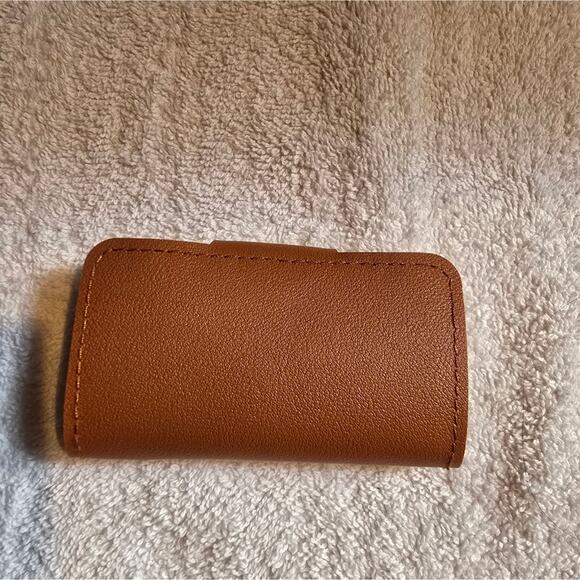 Manicure kit - Picture 3 of 5